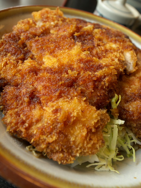 「ソースカツ丼」（『和風レストラン ジョイかすが（宮田村）』）のソースカツ丼の写真