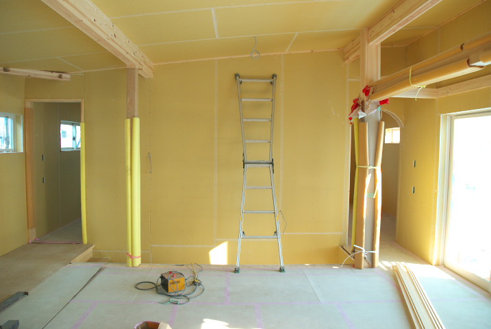 [工事進捗] キッチン造作の完了と階段の設置 - 2011/12/28（水）