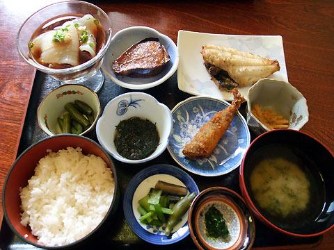 みなと寿司（新潟県佐渡市；佐渡島）の料理の写真とか