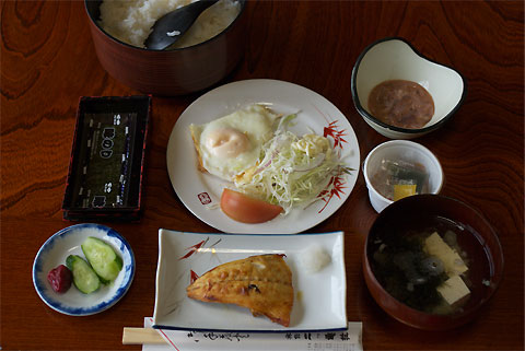 二ツ亀荘（新潟県佐渡市）の料理の写真とか
