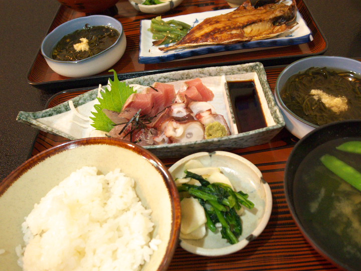 居酒屋 じゅん菜（石川県輪島市；能登半島）の料理の写真とか