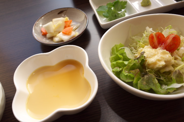 自家養鶏 純系名古屋コーチン 親子丼専門店 やまもと（箕輪町）の料理の写真とか