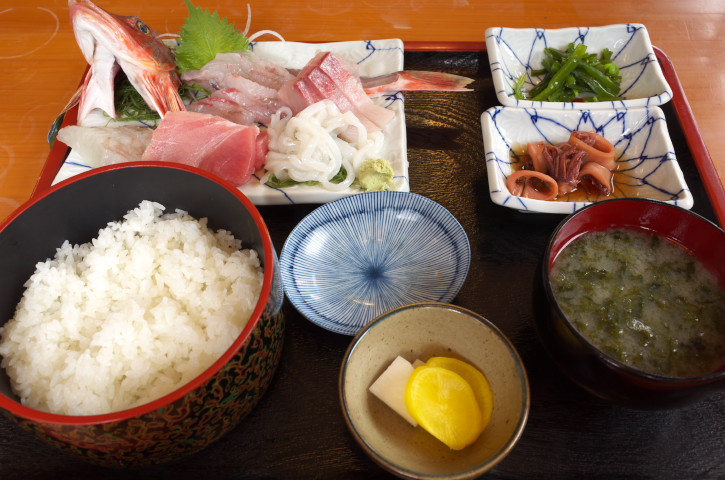 こけらや（茨城県ひたちなか市；海鮮料理）の料理の写真とか