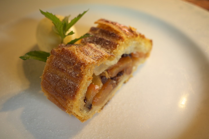 バーゼ（木曽郡木祖村）の料理の写真とか