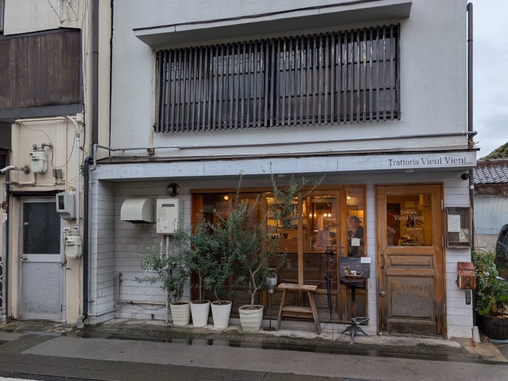 ビエーニビエーニ（松本市）の料理の写真とか