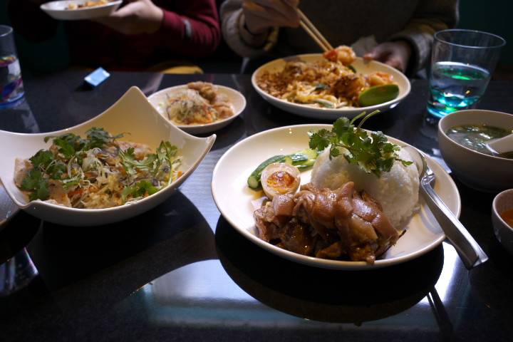 サワディー（伊那市）の料理の写真とか